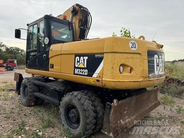 CAT M 322 D Bagri na kolesih