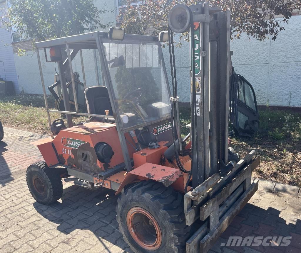 Ausa CE 11 V-4171 Terenski viličar