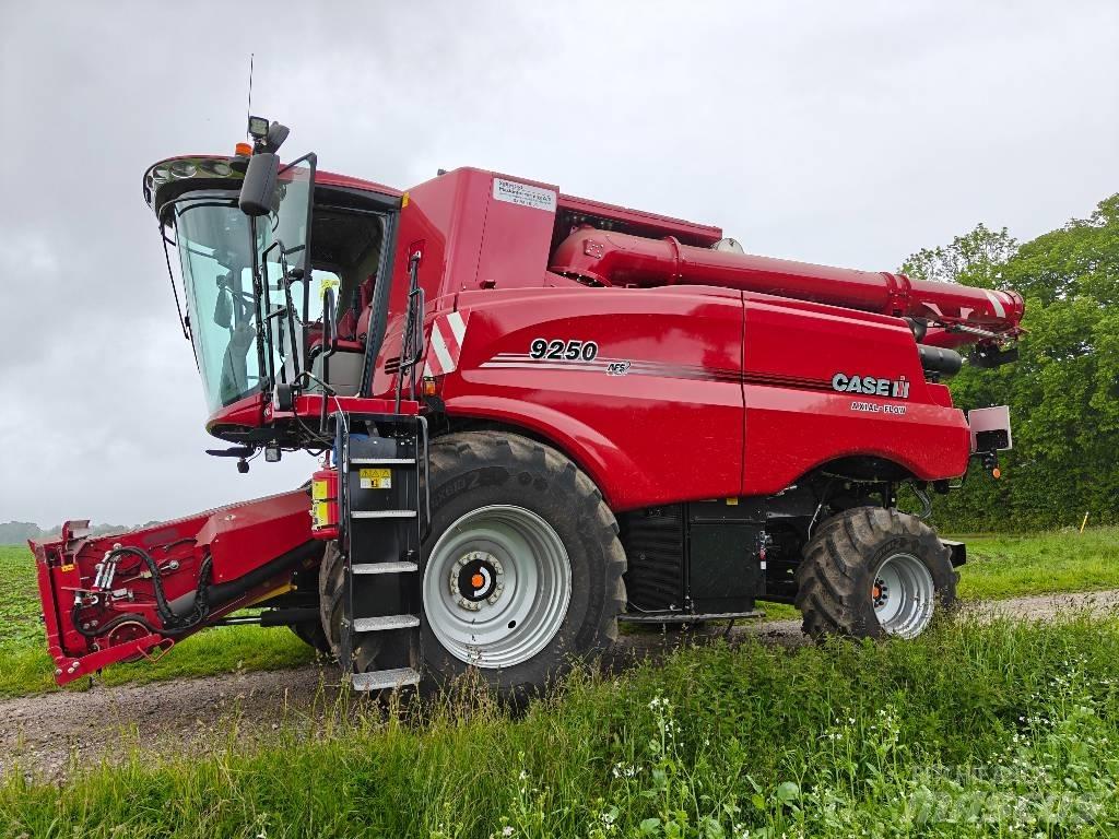Case IH 9250 Kombajni