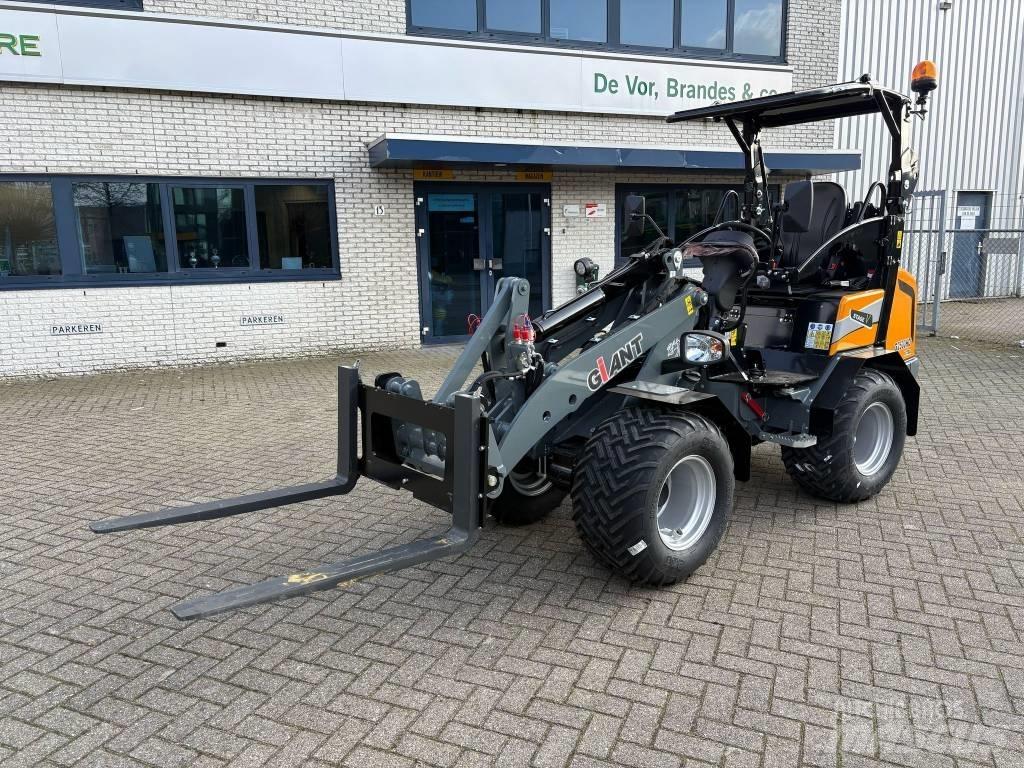 Giant G2500HD Xtra Mini nakladalci