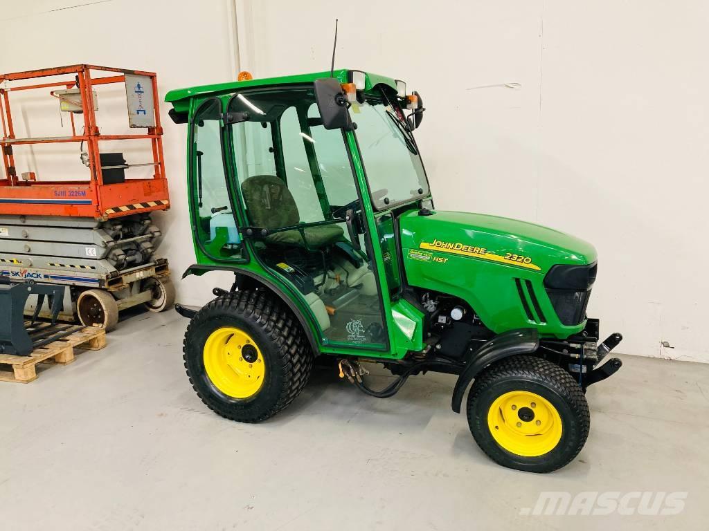John Deere 2320 Manjši traktorji