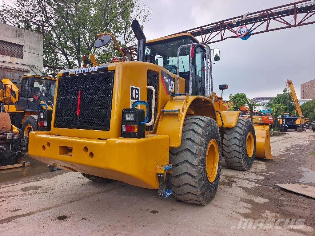 CAT 966H Kolesni nakladalci