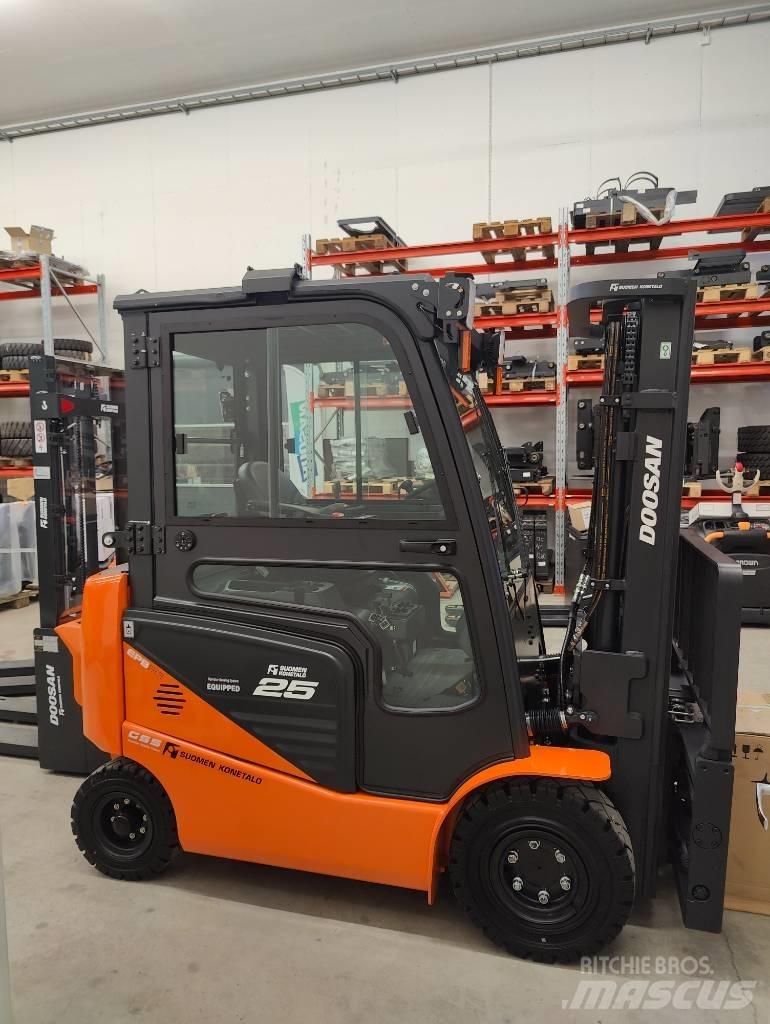 Doosan B25NS TARJOUS! Električni viličarji