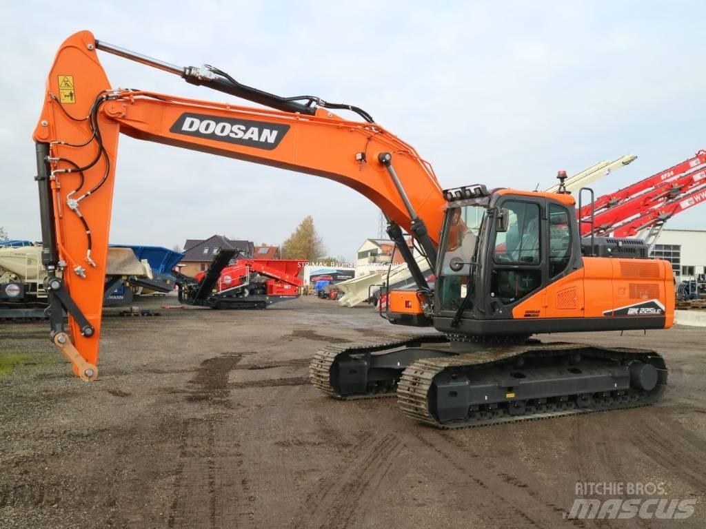 Doosan DX 225 LC-7 Bagri goseničarji