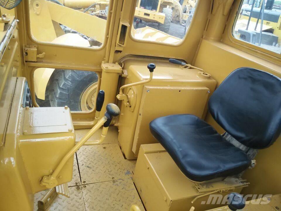CAT D 7 G Buldožerji goseničarji