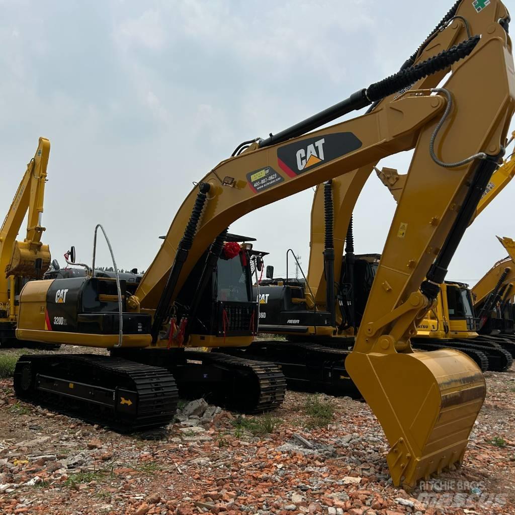 CAT 320D2L Bagri goseničarji