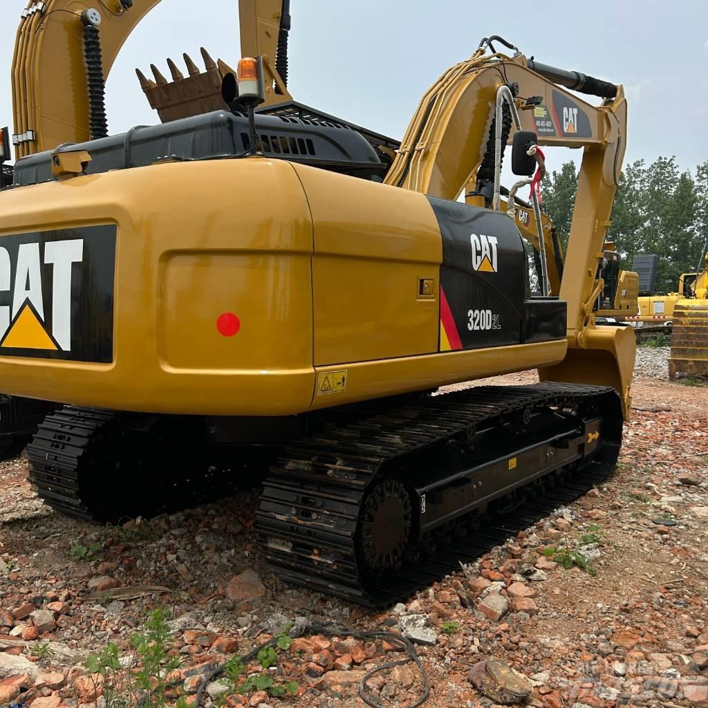 CAT 320D2L Bagri goseničarji