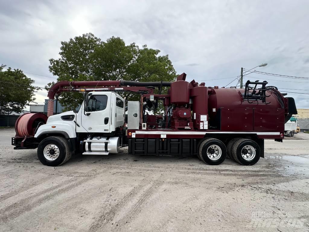 Freightliner 114 SD Vakuumski tovornjaki