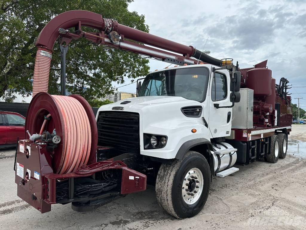 Freightliner 114 SD Vakuumski tovornjaki