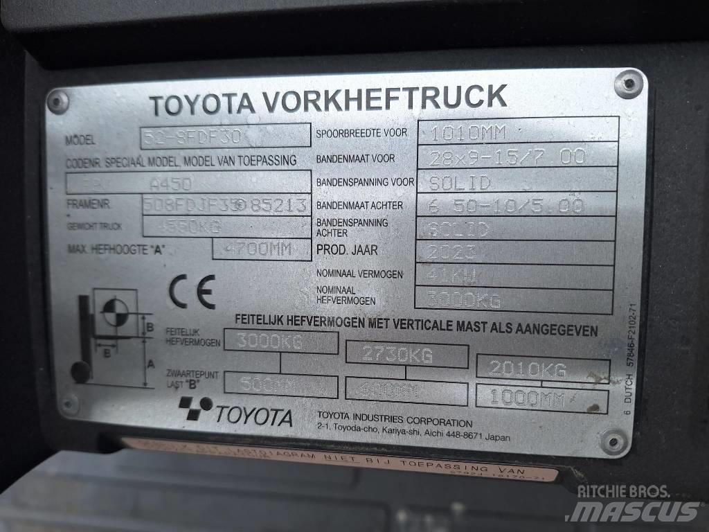 Toyota 52-8 FD F 30 Dizelski viličarji