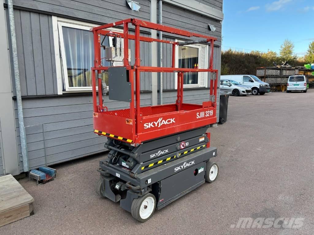 SkyJack SJ III 3219 Škarjaste dvižne ploščadi