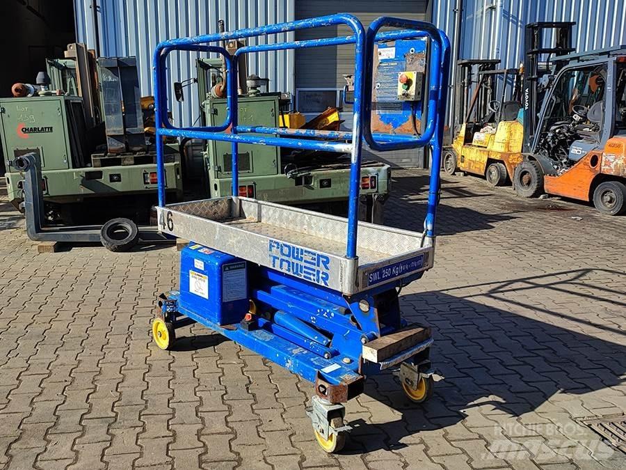 JLG Power Tower Zglobne dvižne ploščadi