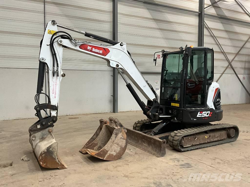 Bobcat E 50z Mini bagri <7t