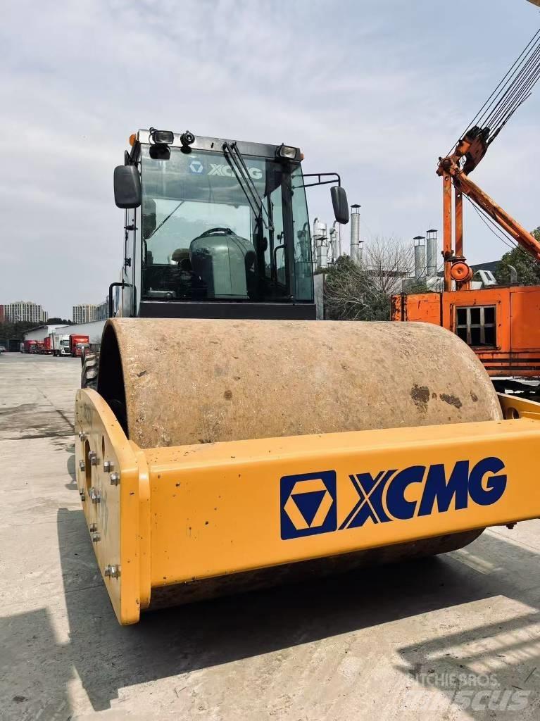 XCMG XS 223 J Enojni valjarji