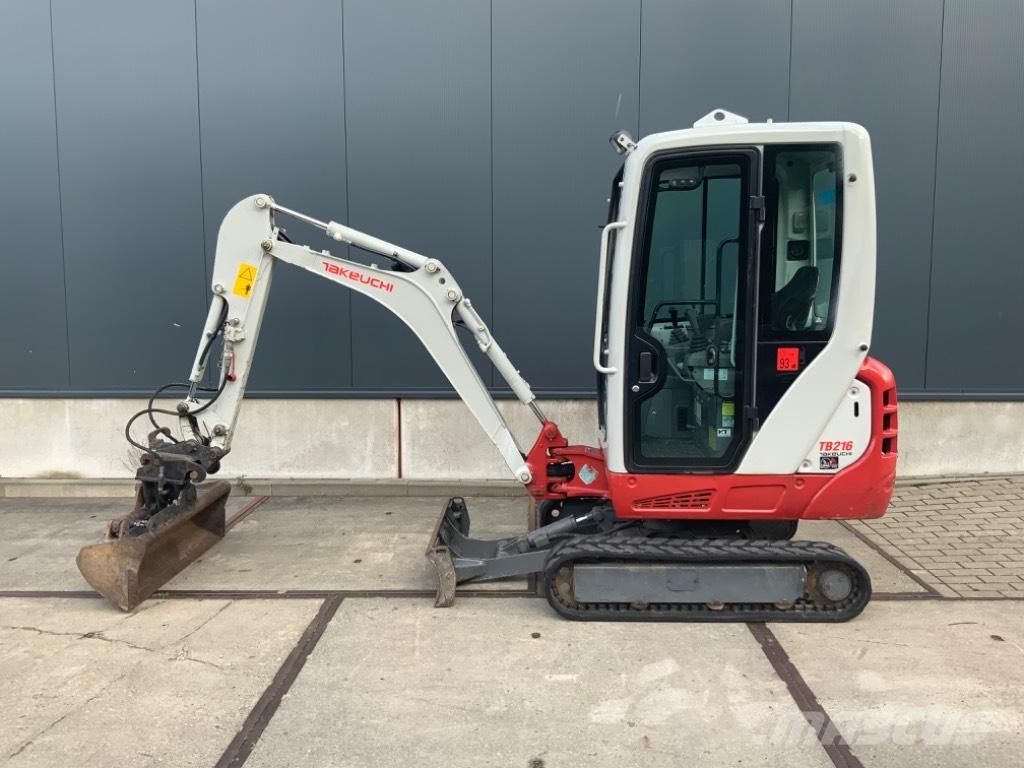 Takeuchi TB 216 Mini bagri <7t