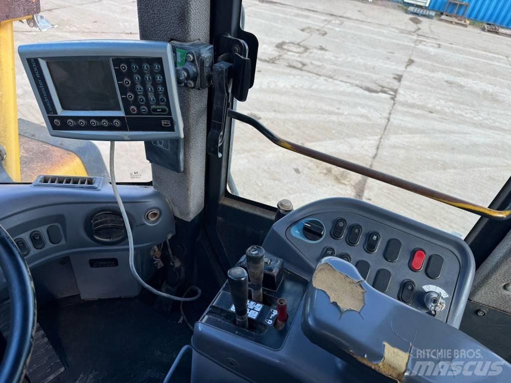 Komatsu WA 470-6 Kolesni nakladalci