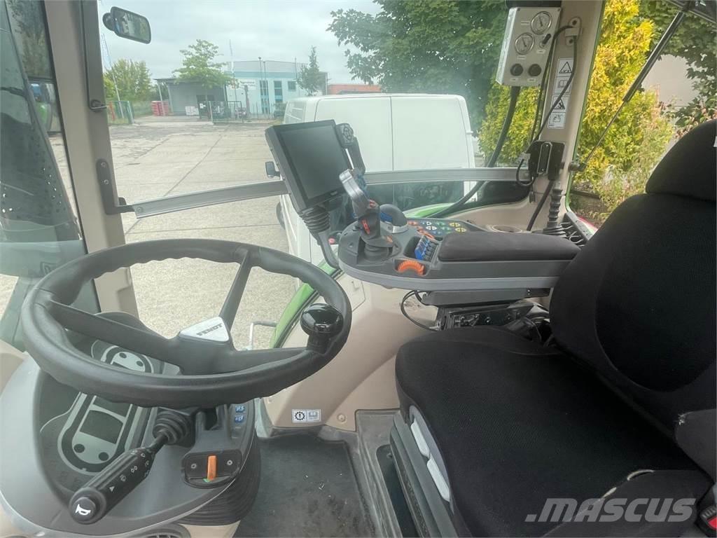 Fendt 724 Vario Traktorji