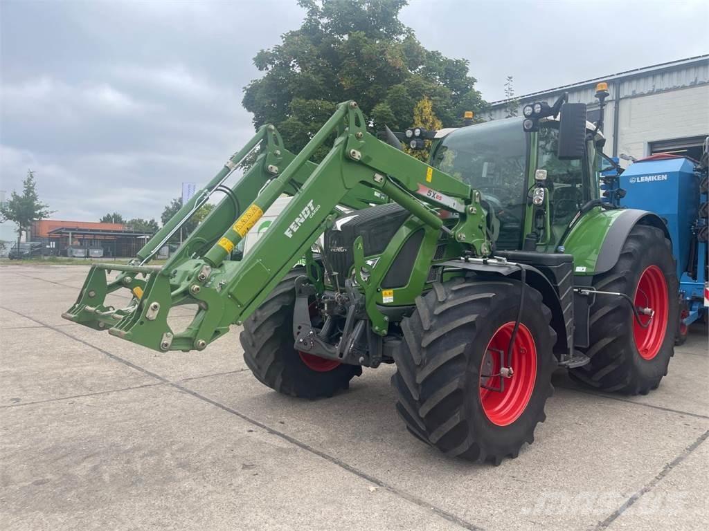 Fendt 724 Vario Traktorji