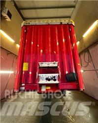Krone Curtain Mega Polprikolice s ponjavo