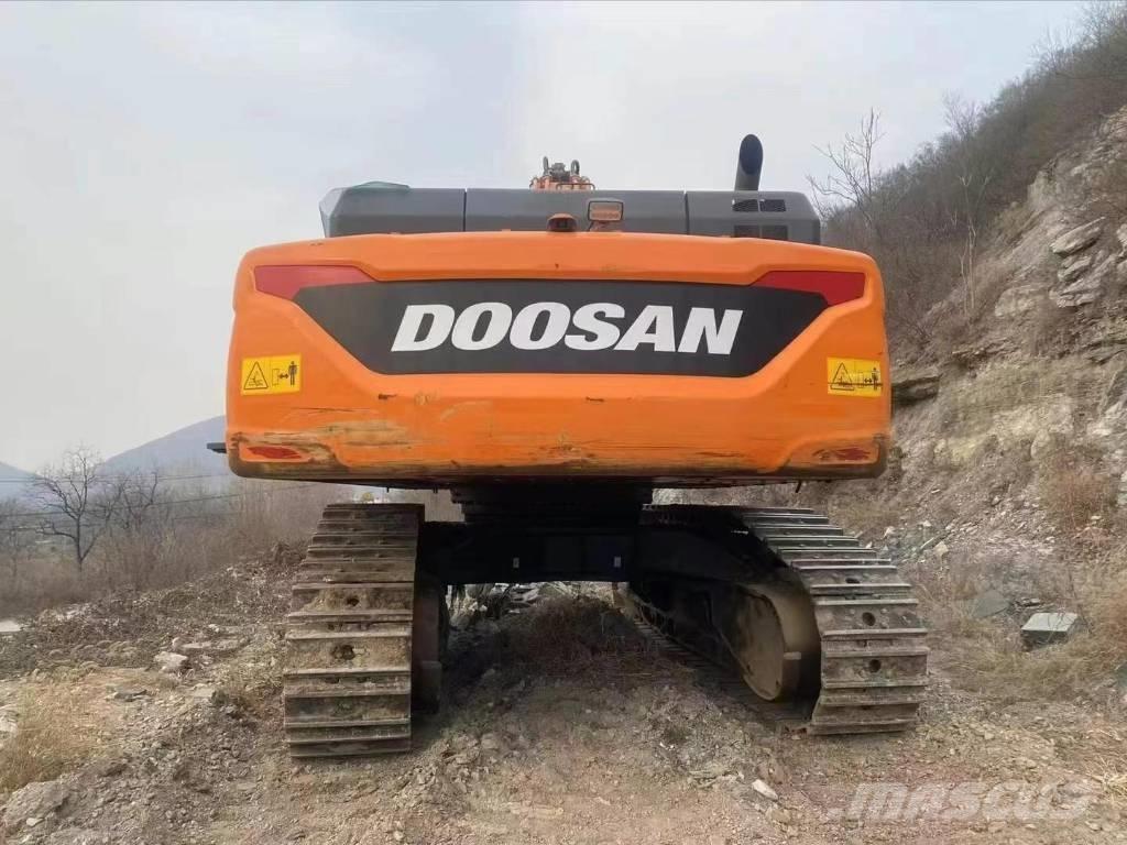 Doosan DX 500 LC Bagri goseničarji