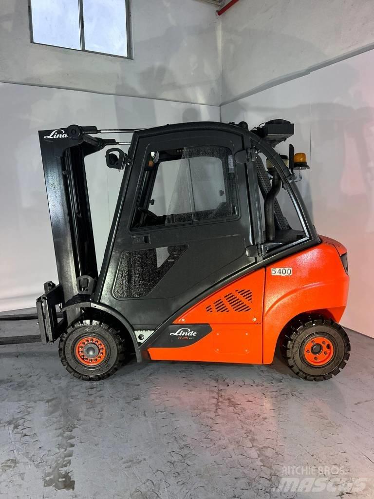 Linde H 25 D Dizelski viličarji