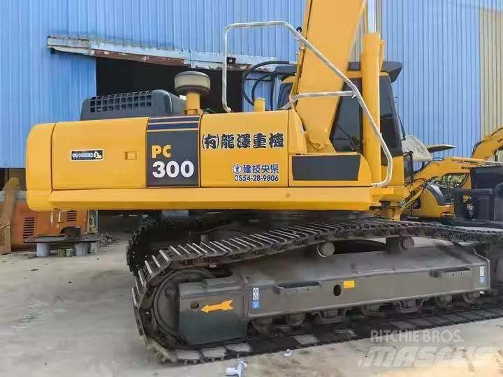 Komatsu PC300 Bagri goseničarji