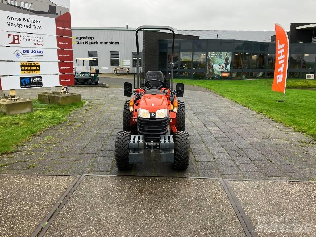 Kubota B1-240 Traktorji
