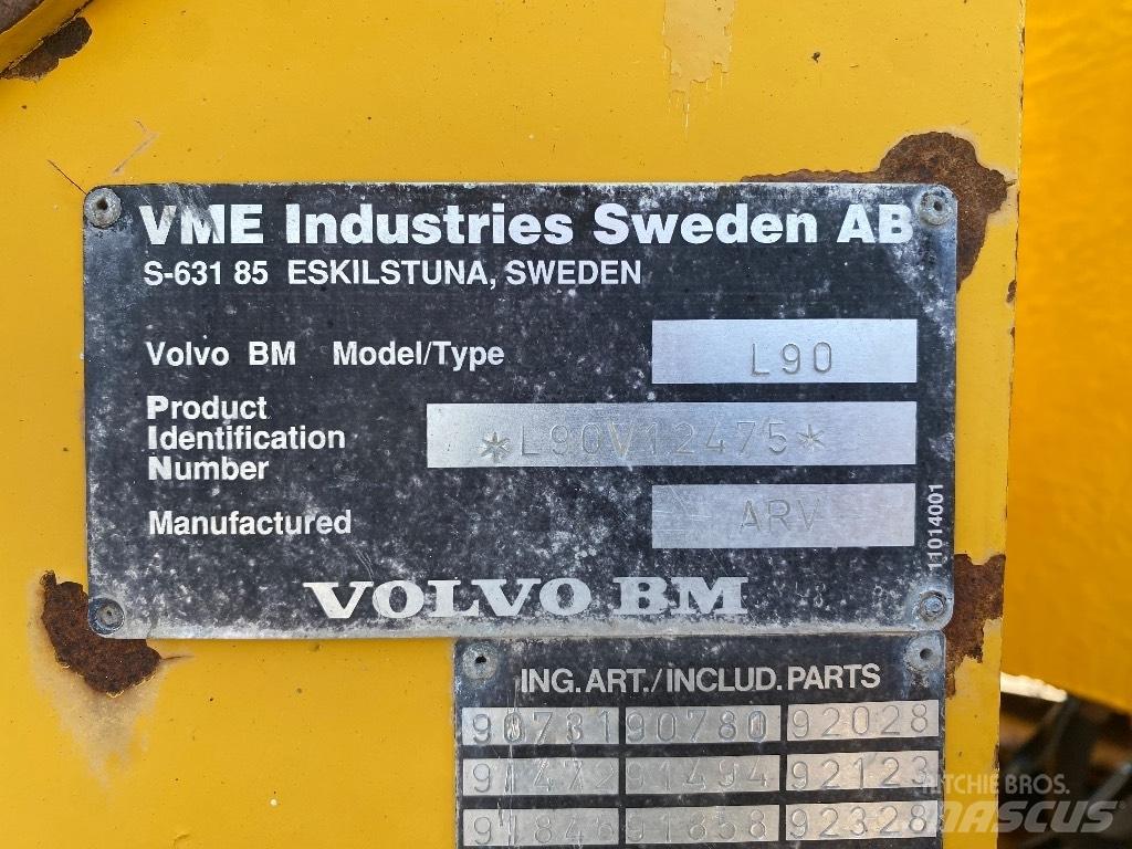 Volvo BM L 90 Kolesni nakladalci