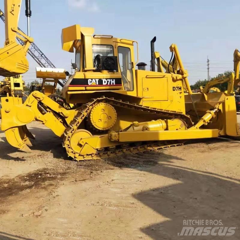 CAT D7H Buldožerji goseničarji