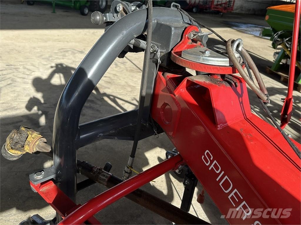 SIP Spider 815/8 Obračalniki in zgrabljalniki