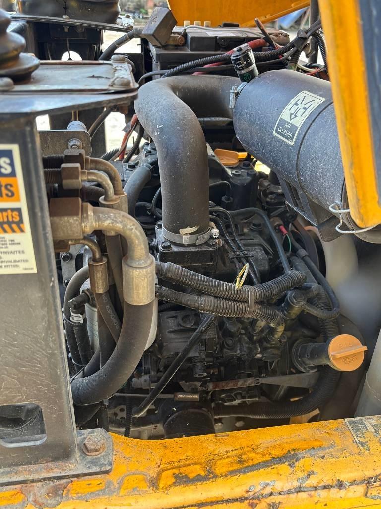 Thwaites 3 tonne Ne cestni demperji