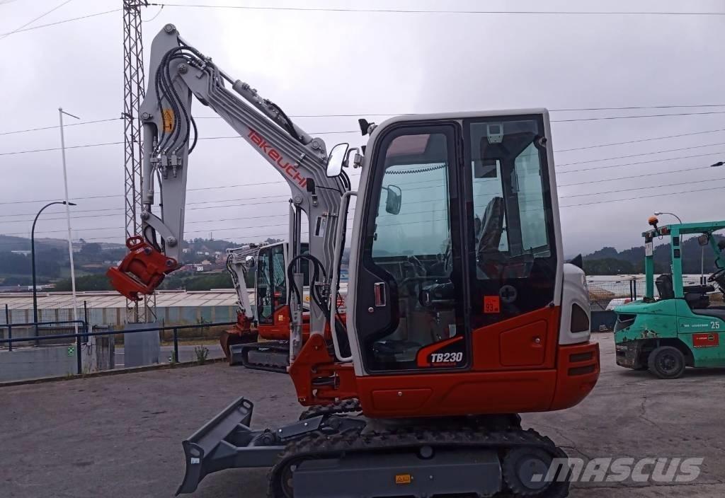 Takeuchi TB 230 Mini bagri <7t