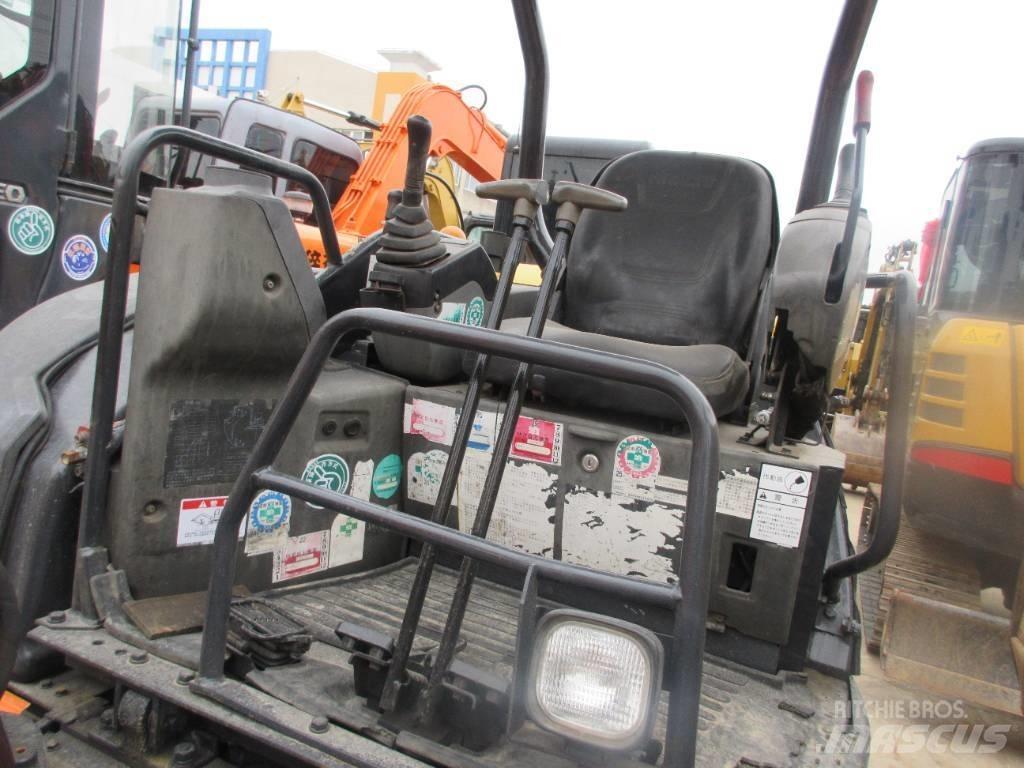 Hitachi ZX 30 U Mini bagri <7t