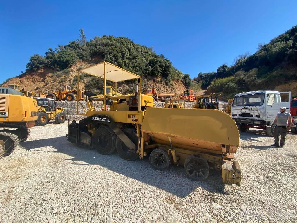 Blaw-Knox DF 90D Asfaltni finišerji