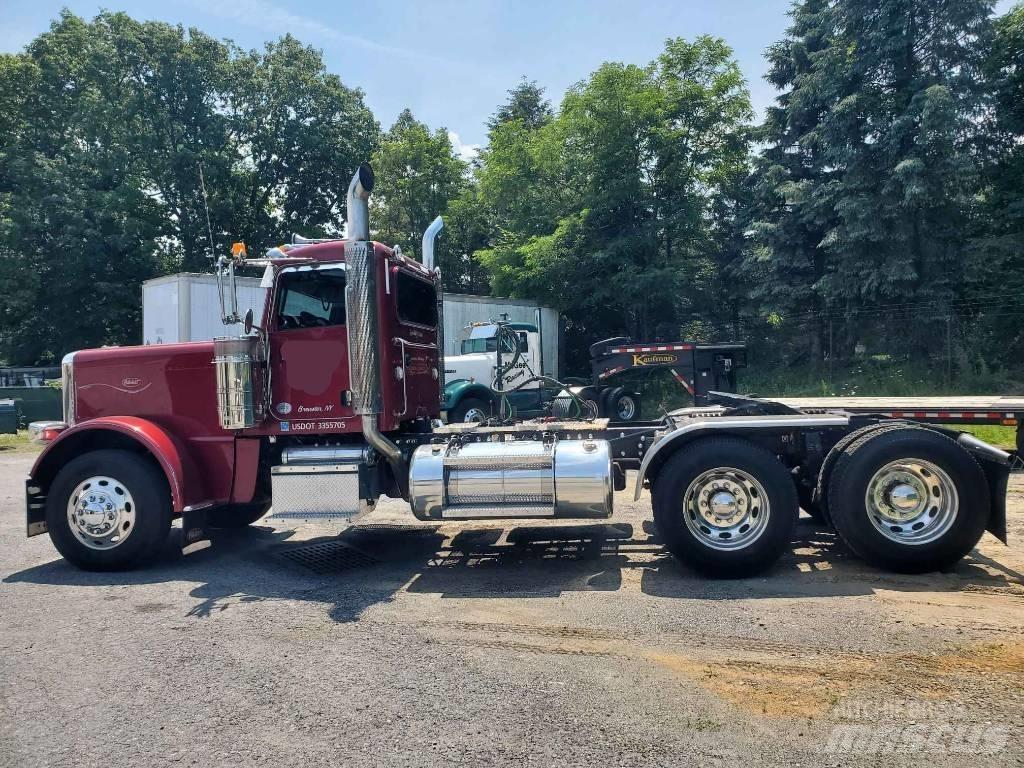 Peterbilt 389 Vlačilci