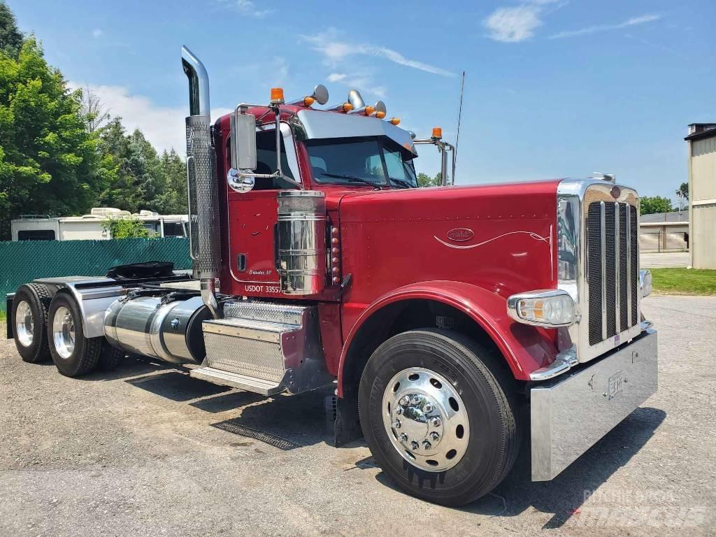 Peterbilt 389 Vlačilci
