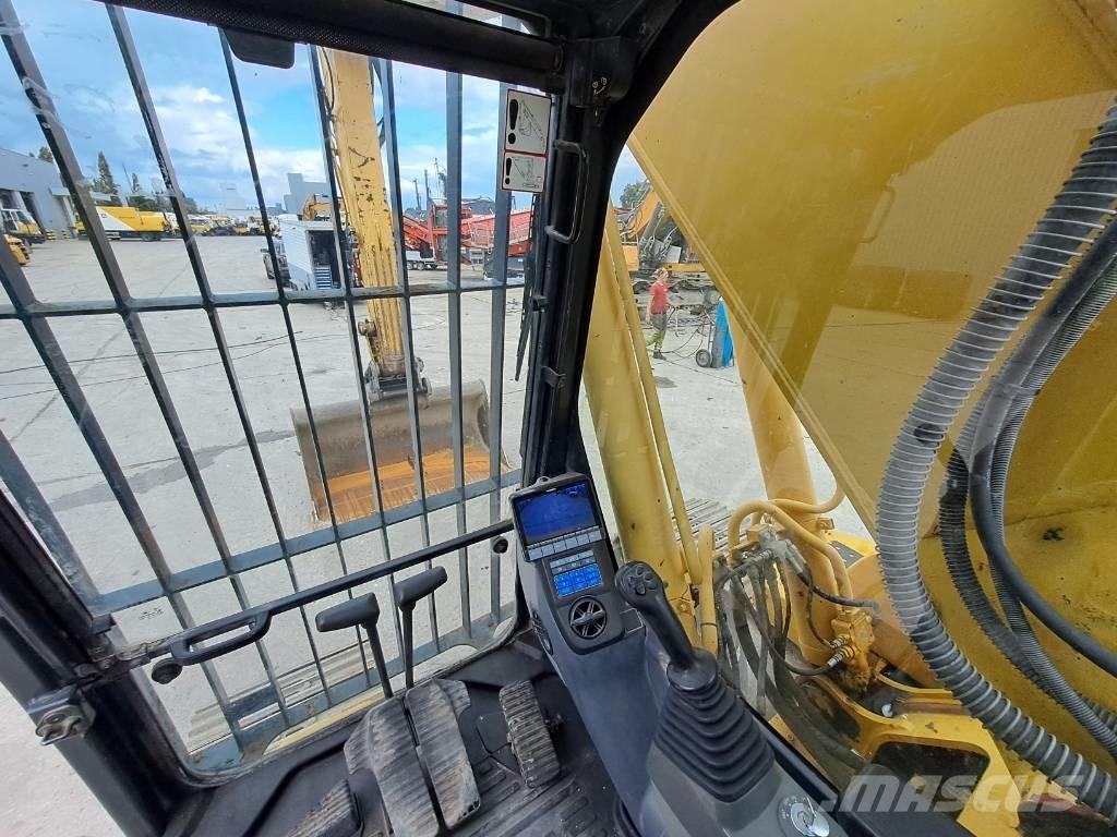Komatsu HB215LC-2 Bagri goseničarji