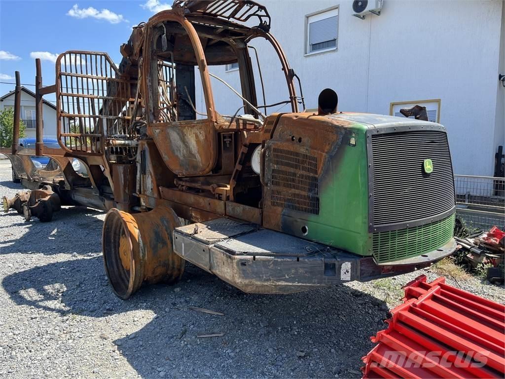 John Deere 1110E Forwarderji