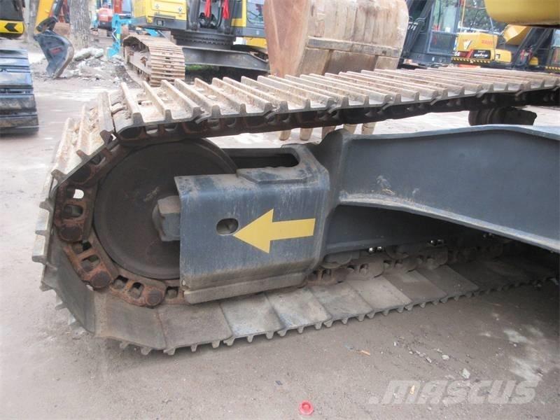 Komatsu PC 210 LC Bagri goseničarji