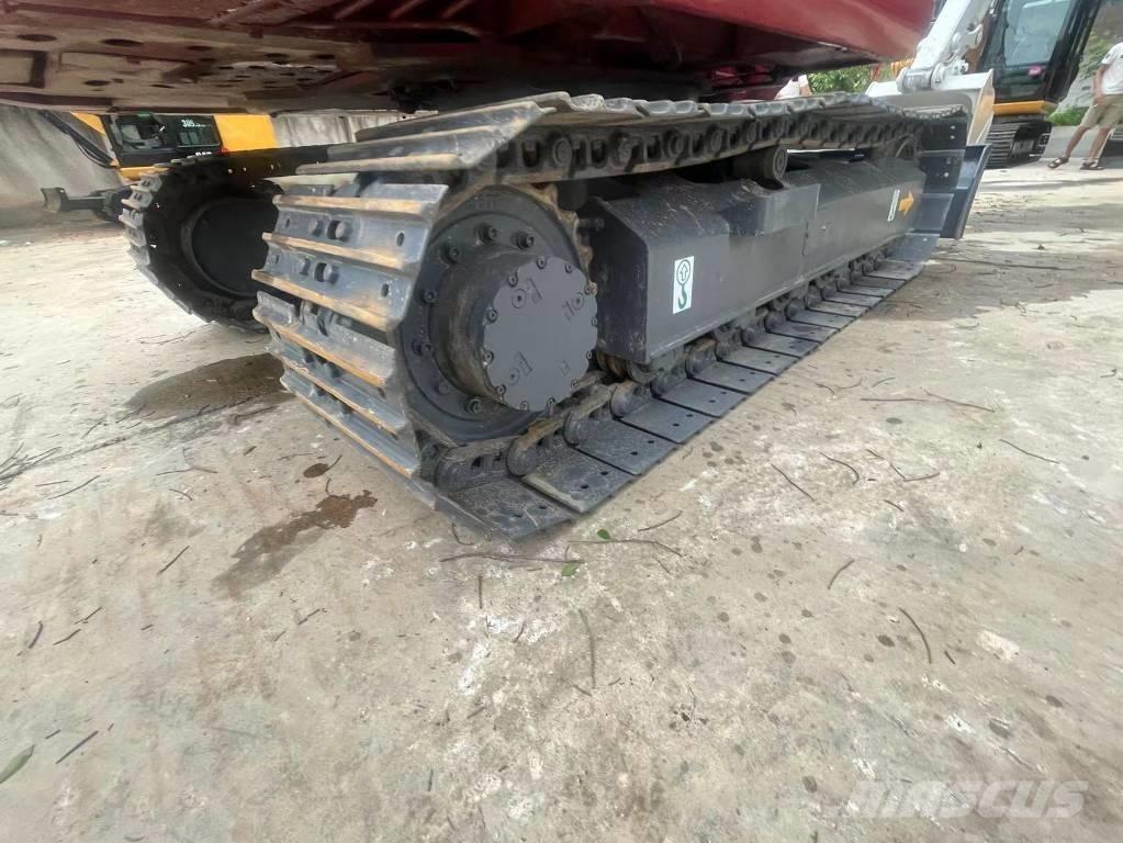Takeuchi TB180C Bagri goseničarji