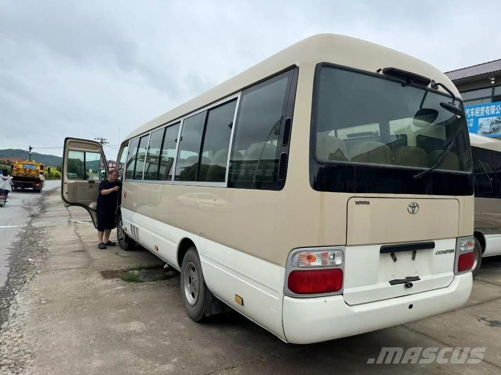 Toyota Coaster Bus Mini avtobusi