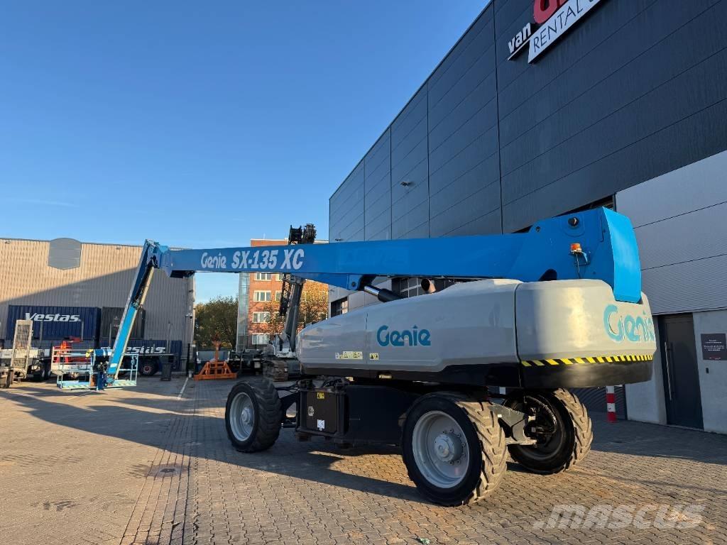 Genie SX 135 XC Teleskopske dvižne ploščadi