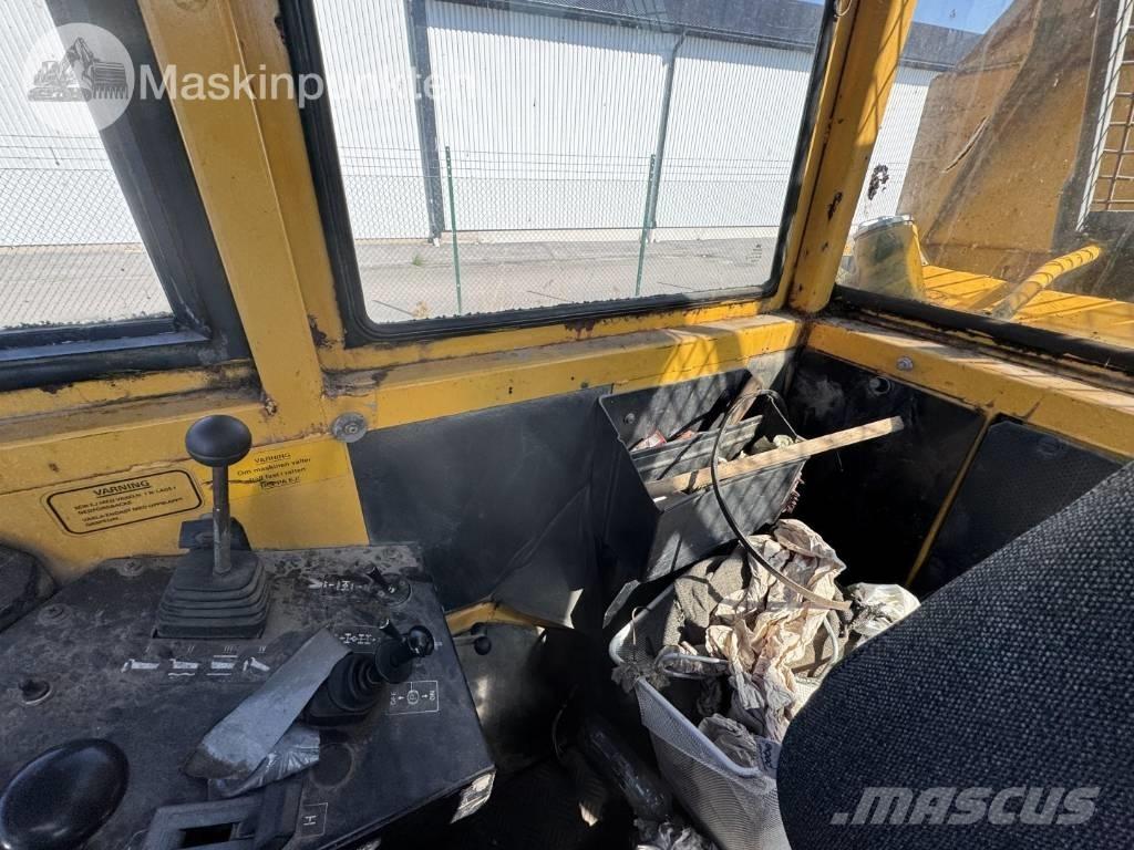 Volvo A 25 C Zglobni demperji