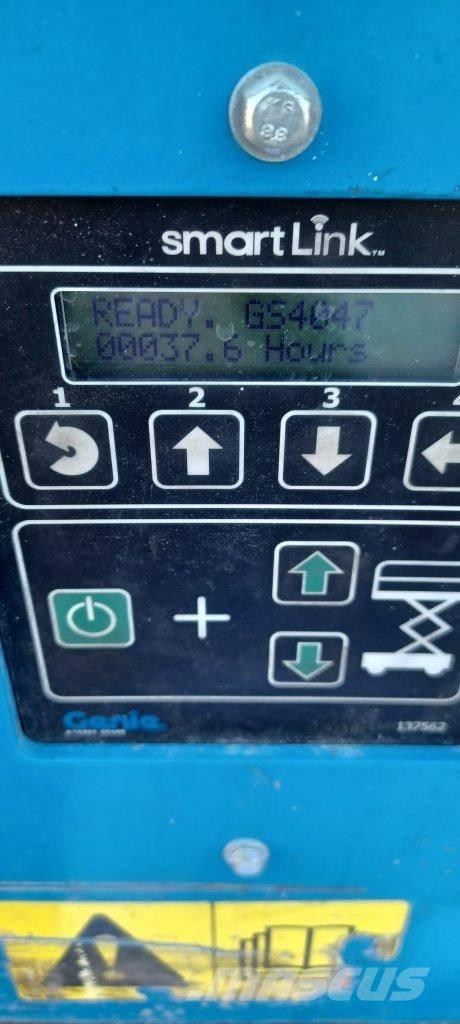 GENIE GS4047 Škarjaste dvižne ploščadi
