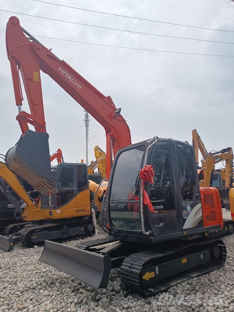 Hitachi ZX 60 Bagri goseničarji