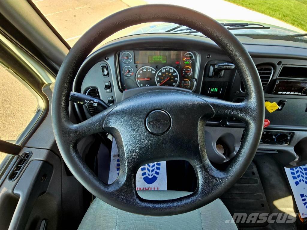 Freightliner M 106 Kiper tovornjaki