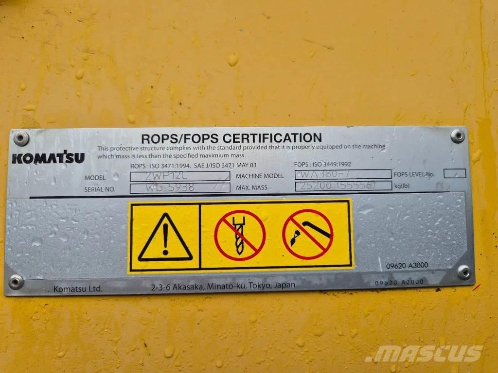Komatsu WA 380 - 7 Kolesni nakladalci