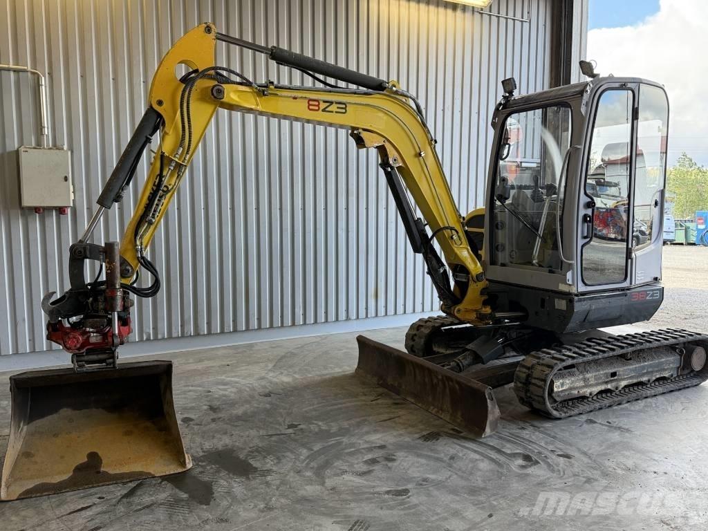 Wacker Neuson 38 Z3 Mini bagri <7t
