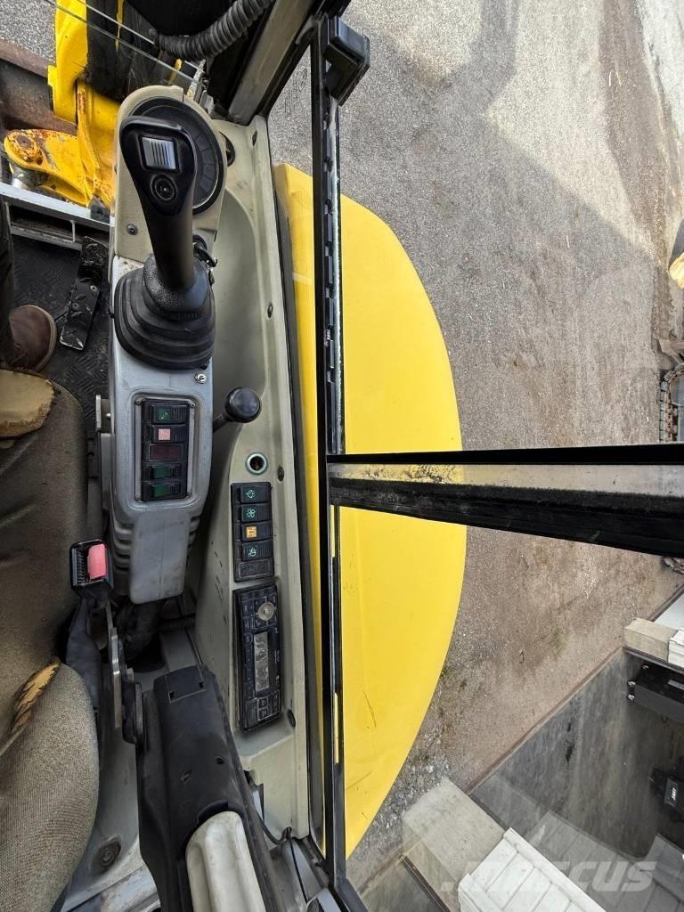 Wacker Neuson 38 Z3 Mini bagri <7t