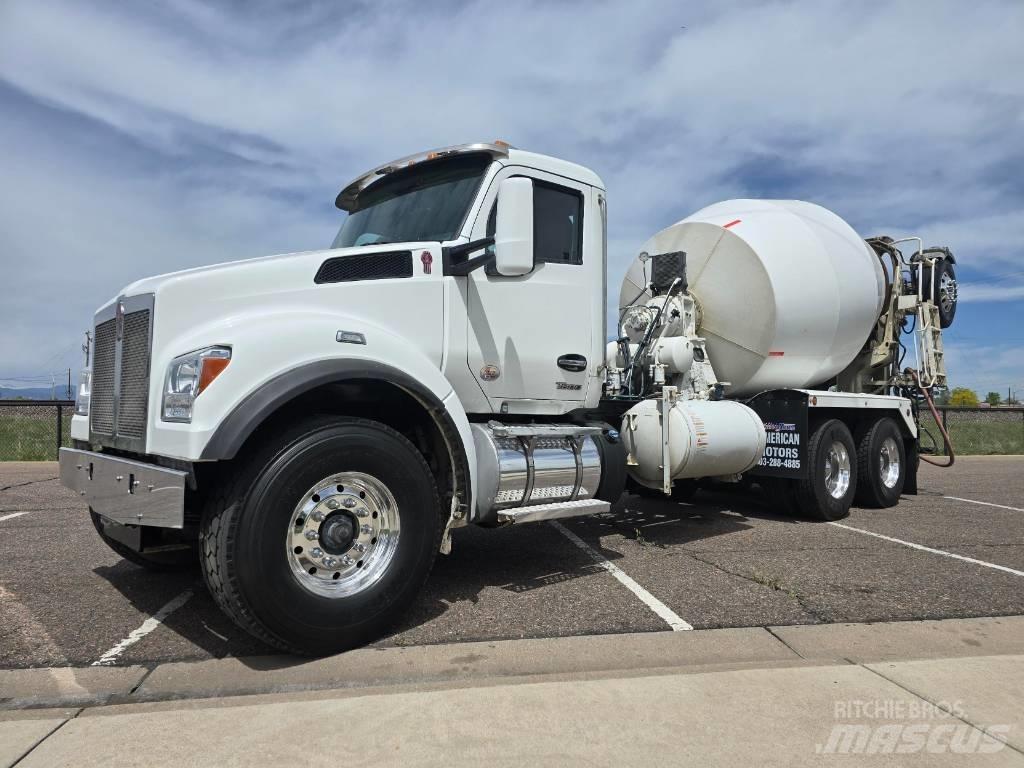 Kenworth T 880 Drugi tovornjaki